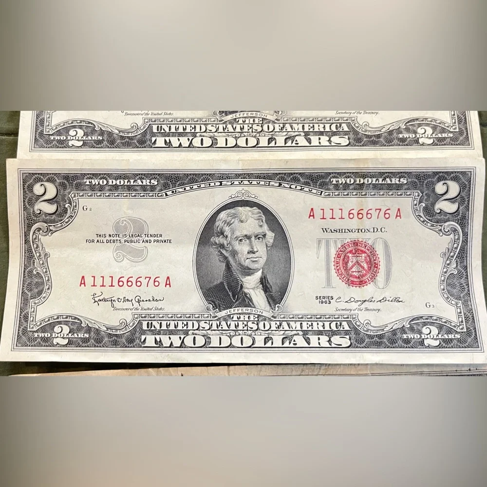 4 red stamp $2 dollar bills , 1963, circulated - Picture 6 of 6